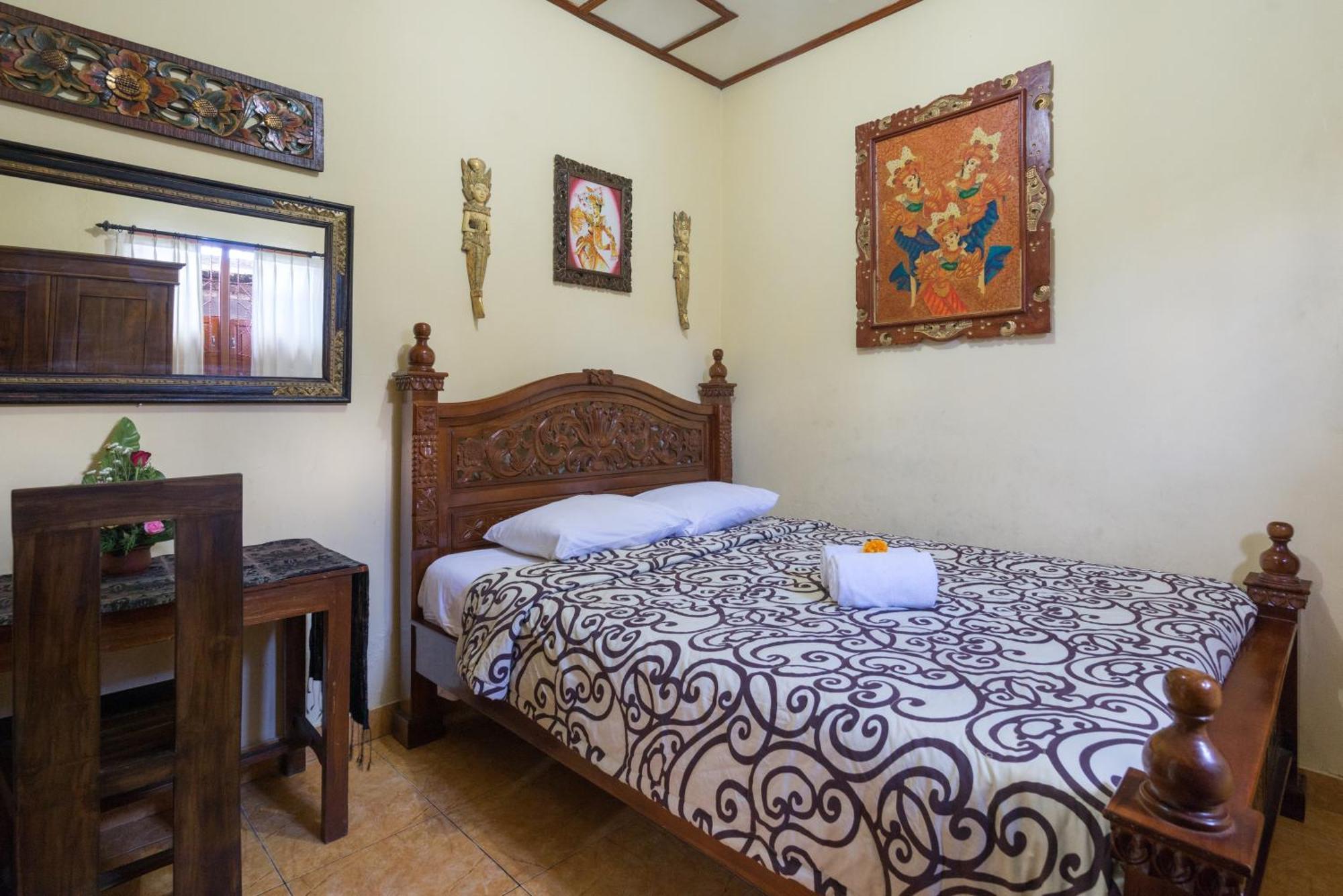 Nuaja Balinese Guest House Ubud Exterior foto
